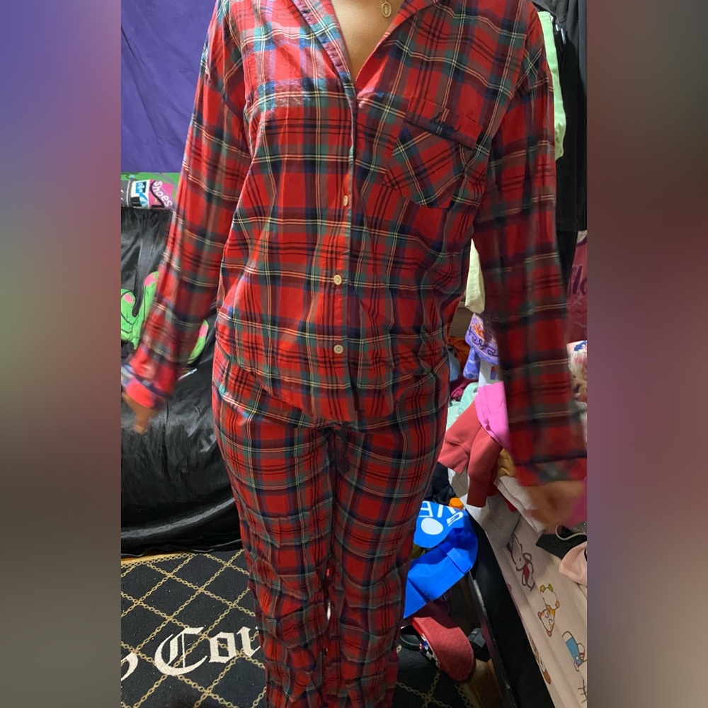 Victoria Secret Full PJ set